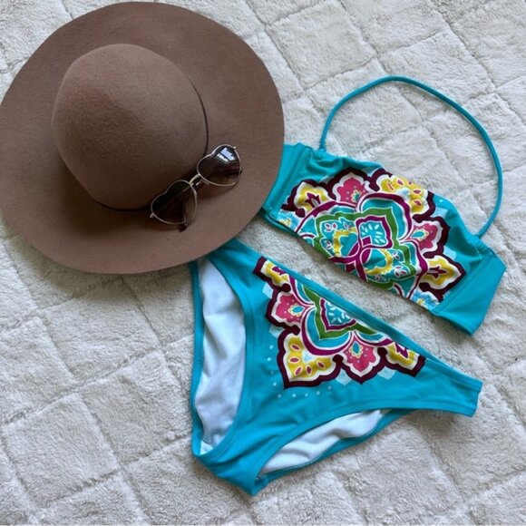 Victoria's Secret | Blue Tribal Boho Bikini Set | Top Size Small, Bottoms Medium - Picture 1 of 13